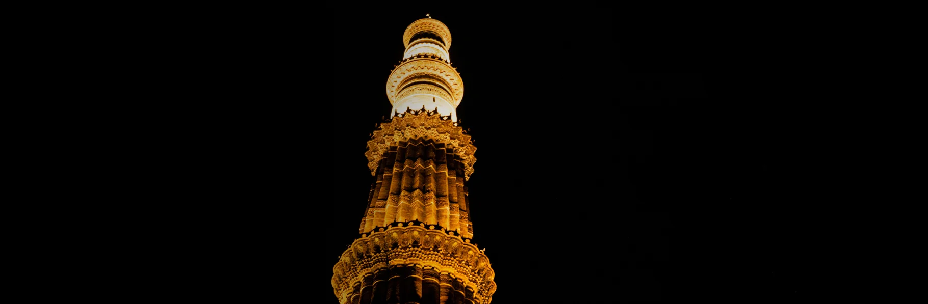 Journey Through the Heart of India 19D/18N